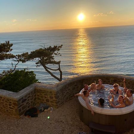 Les Roches Grises, Luxueuse Villa Face Mer, 4Etoiles, Spa Et Jardin Panoramique, Societe La Clef Decamp Granville Exterior foto