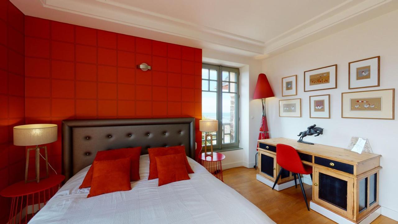 Les Roches Grises, Luxueuse Villa Face Mer, 4Etoiles, Spa Et Jardin Panoramique, Societe La Clef Decamp Granville Exterior foto